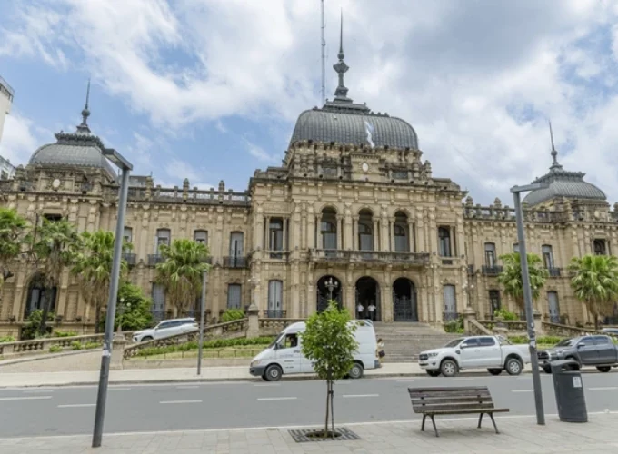 Traslado desde Aeropuerto de Tucumán – Hotel en la ciudad de Tucumán